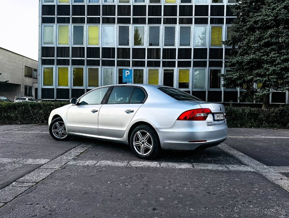 Škoda Superb 1.6 TDI CR DPF Ambition - 4