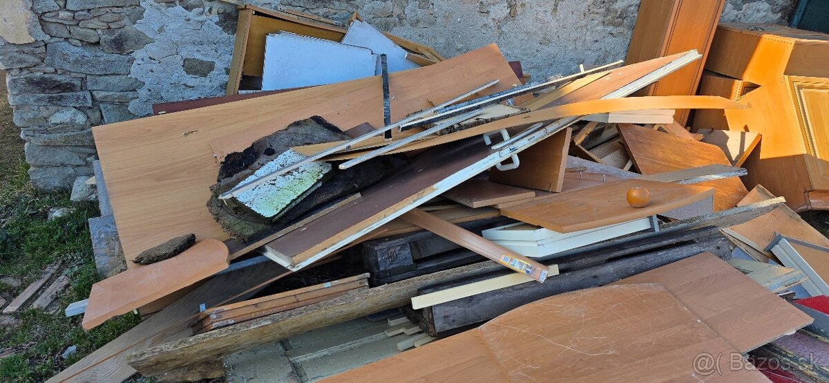 Drevený odpad,drevo - 4