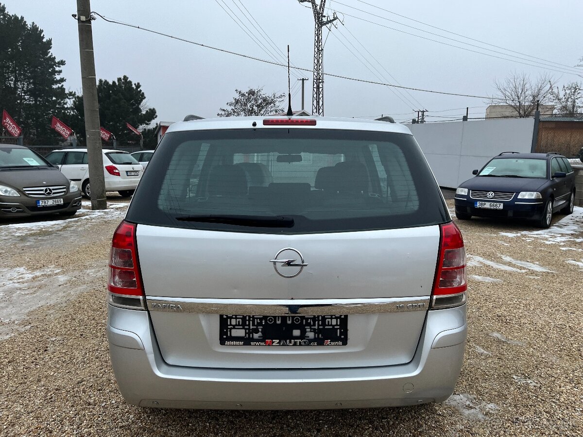 Opel Zafira, 1.9cdti 88kw+7.míst - 4