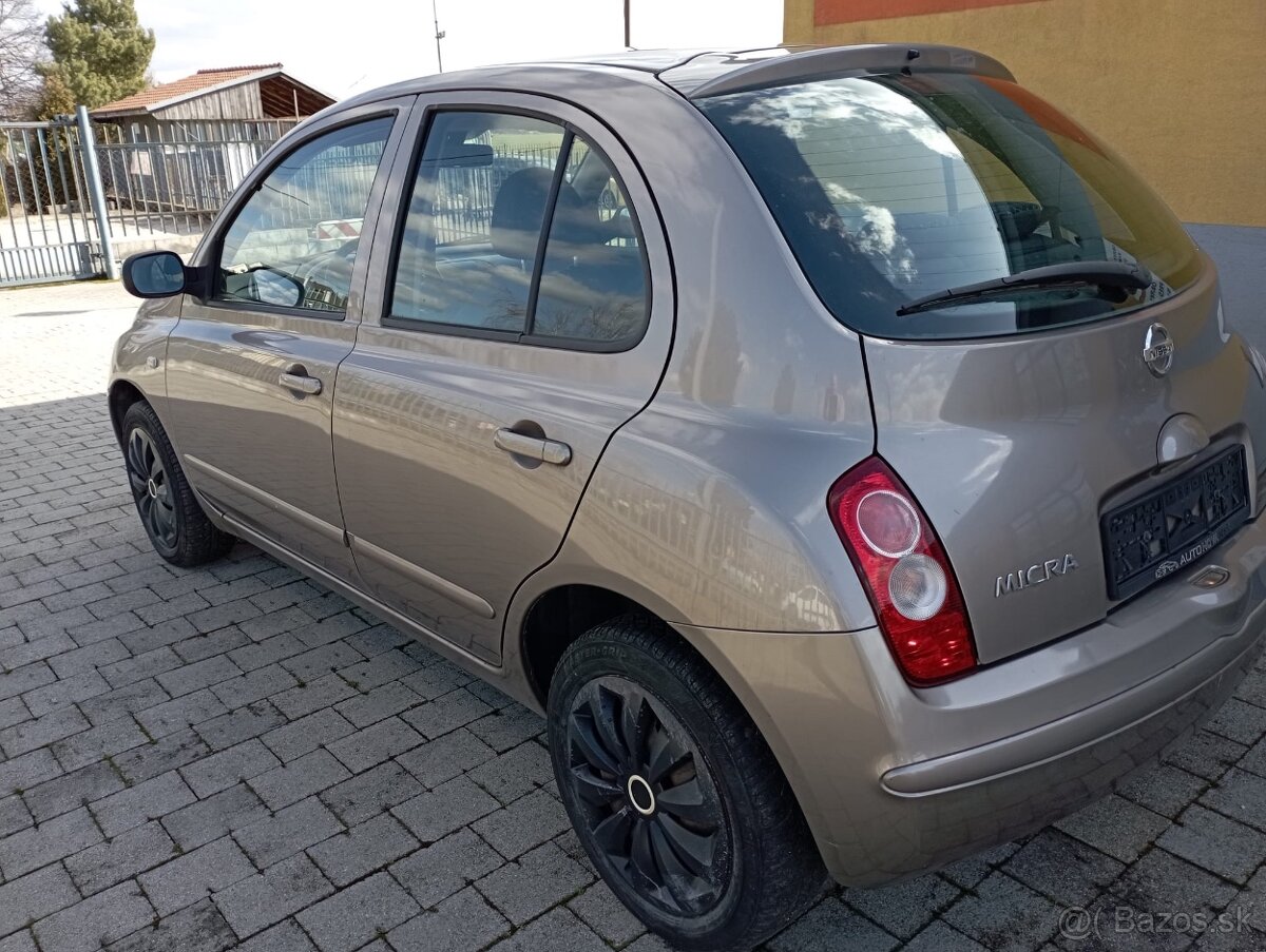Nissan Micra - 4