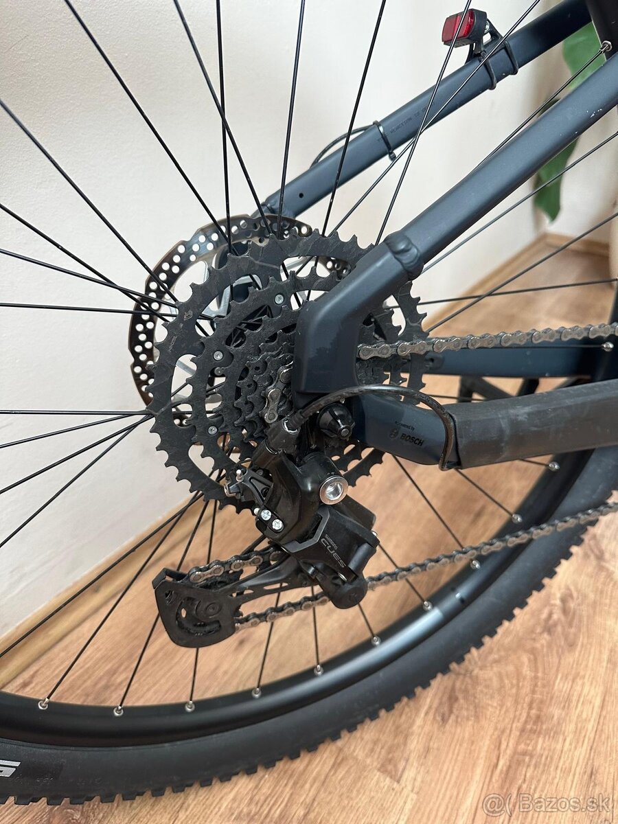 Predám elektrobicykel Cube - 4