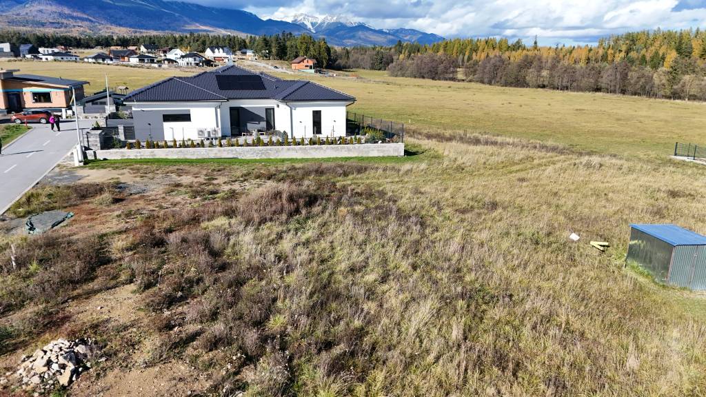 PREDAJ: STAV. POZEMOK S IS; 779 m2, MLYNICA-POPRAD, 145.000 - 4