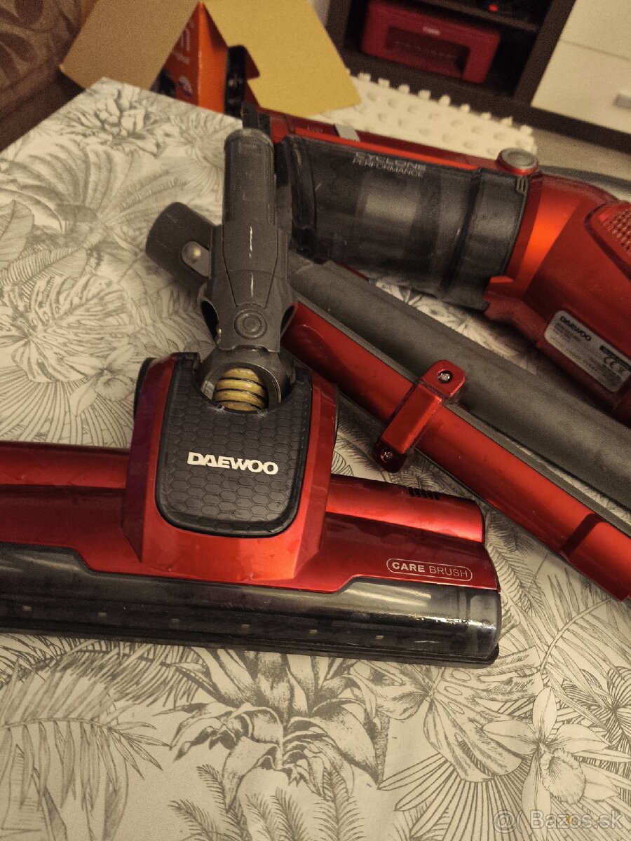 Tyčový vysávač Daewoo,DSC 530R22 - 4