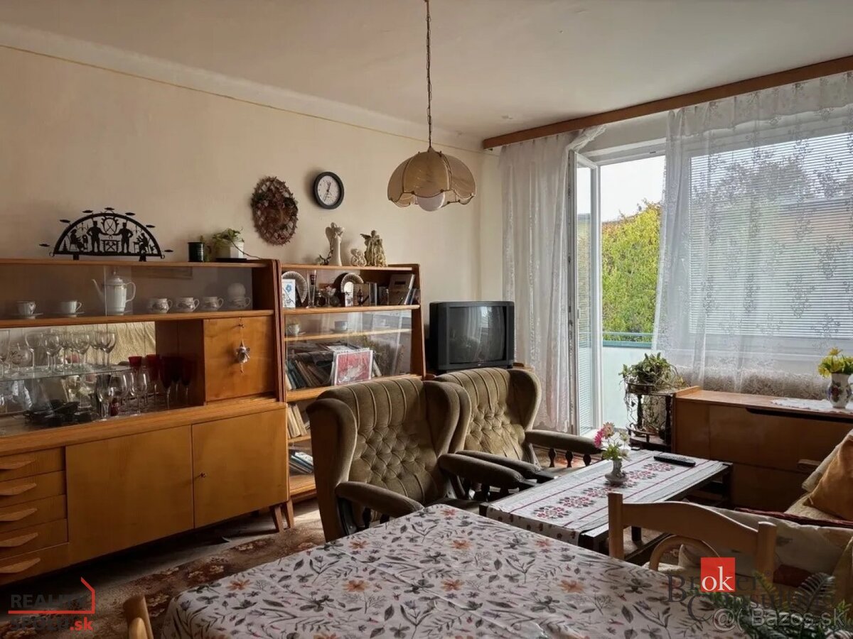 3 izbový byt blízko parku pod hradom - 4