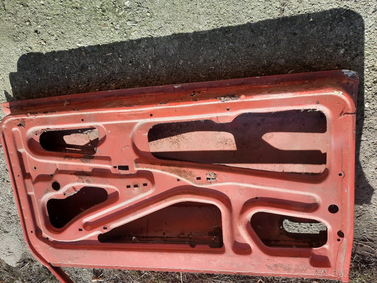 Fiat 128 SL Coupe diely Fiat 126 Maluch - 4