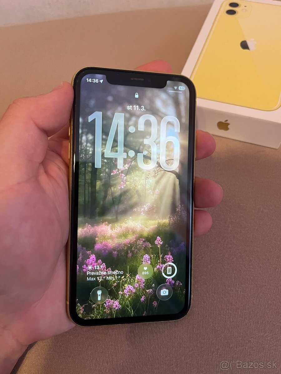 Predám iPhone 11 yellow 64gb - 4