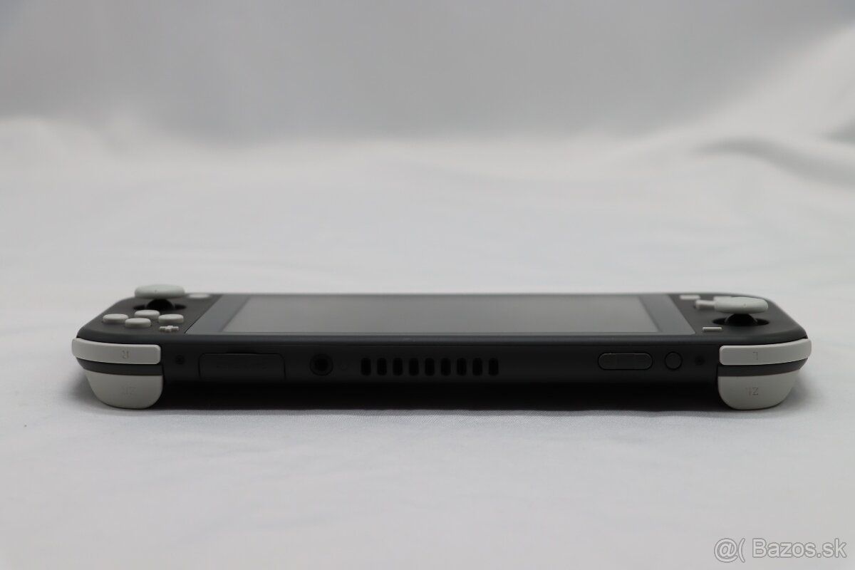 Nintendo Switch Lite + krabica + púzdro - 4