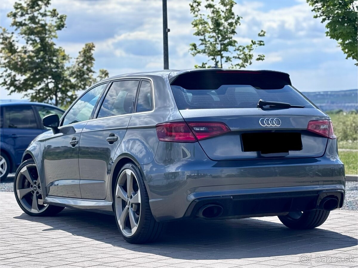 Audi RS3 2,5TFSI Quattro - 4