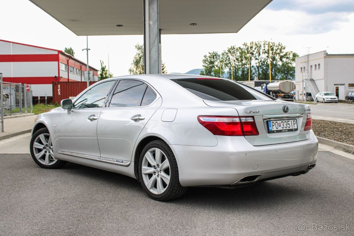 Lexus LS 600h 5.0 V8 Hybrid - 4