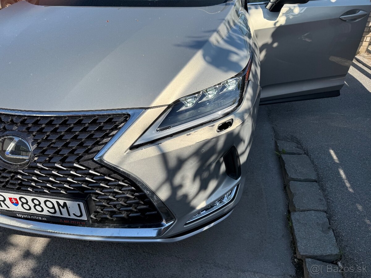 svetlomet lexus - 4