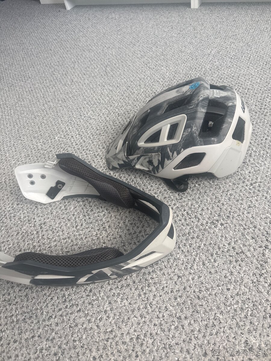 Leatt mtb 3.0 enduro prilba - 4
