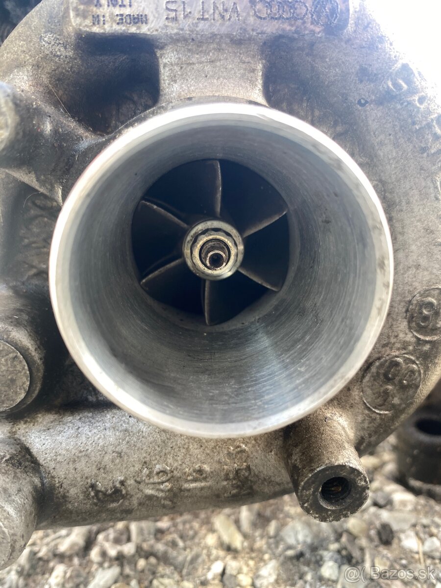 Seriové turbo 1.9tdi VNT15 - 4