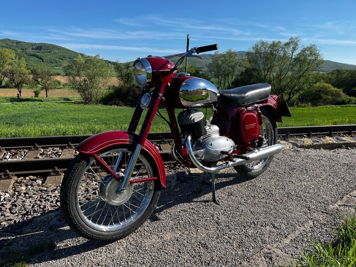 Jawa 250/590 1965 - 4