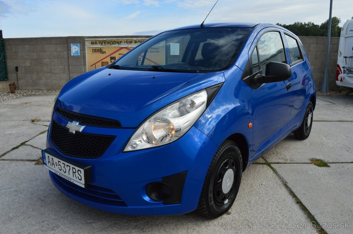SPARK 1,0 16V 50kW M5 benzín rok 2011 - 4