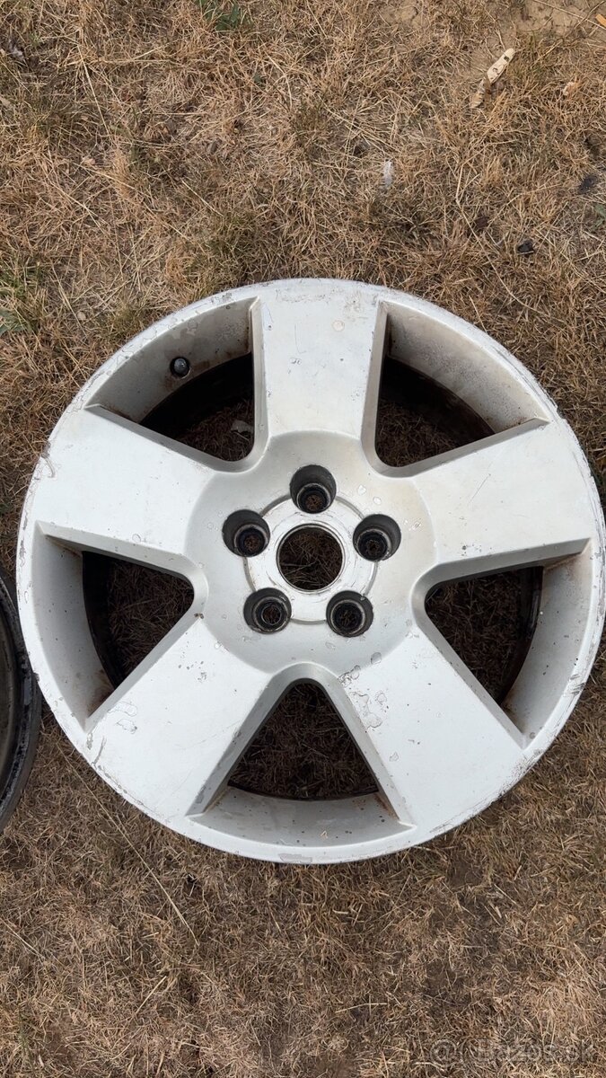 Škoda Superb 1, 5x112 R17 - 4