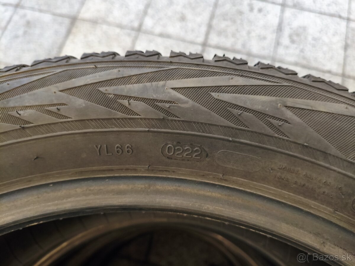 235/50/19 - 4