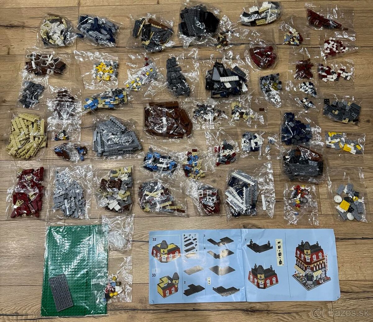 Cafe Corner 10182 - 4