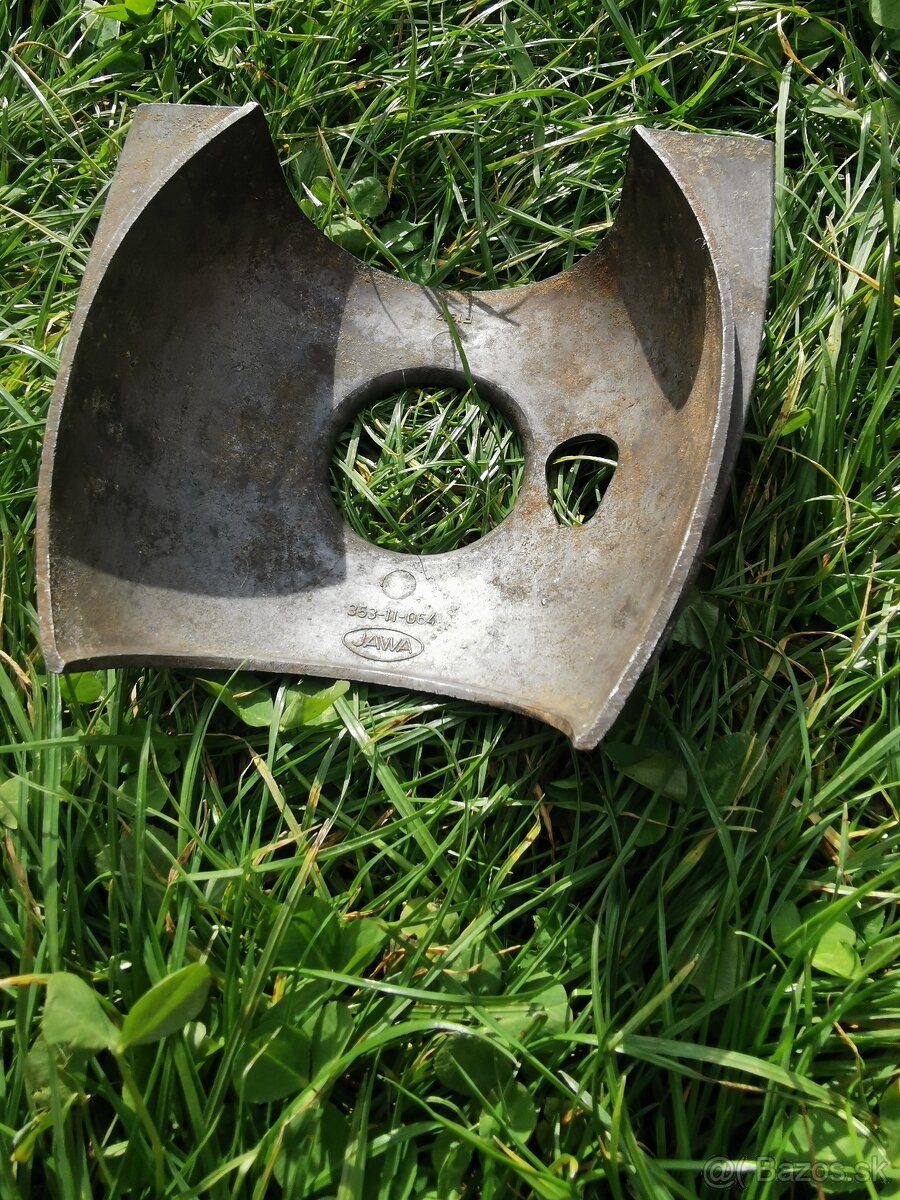 Predám kryt karburátora na Jawa 250/353 - 4