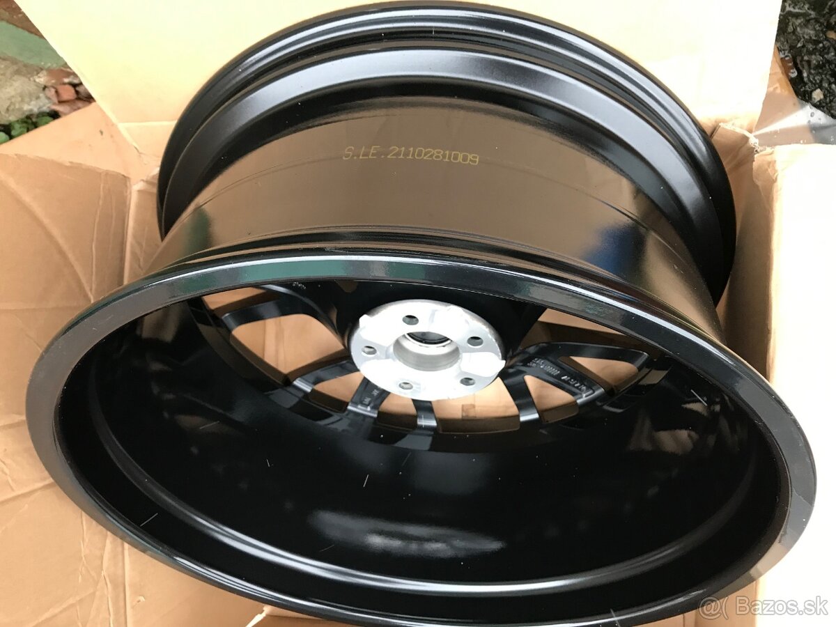 AUDI Q8, SQ8 alu kola 22" AUDI SPORT nové, originál - 4
