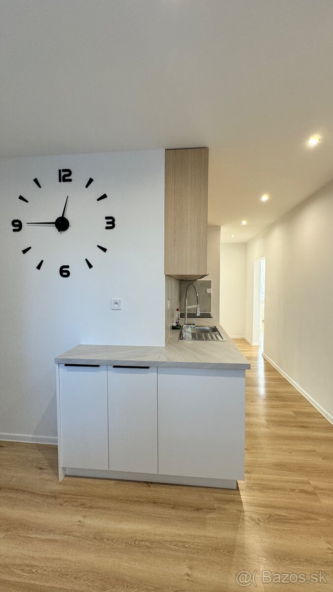 2,5 izbový BYT Partizánske - 4