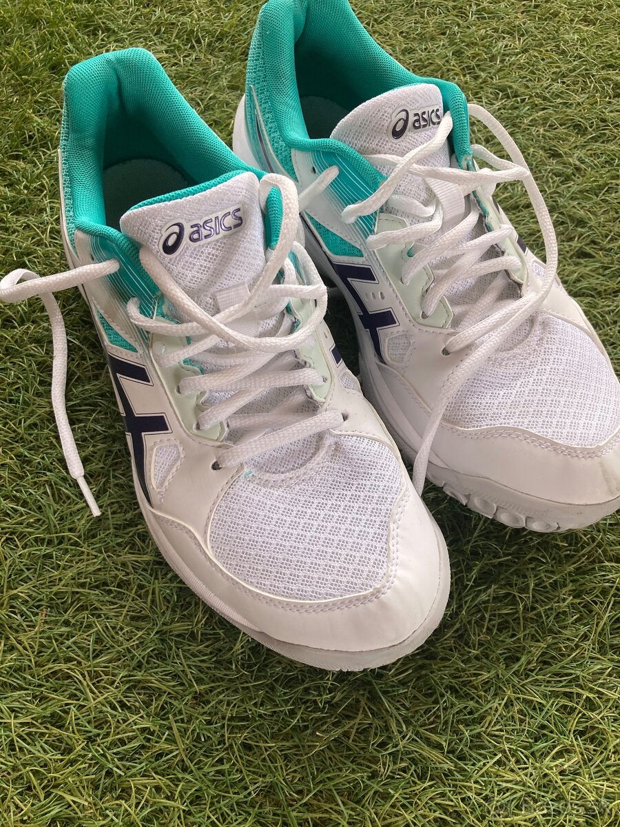 Asics Gel 40.5 - 4
