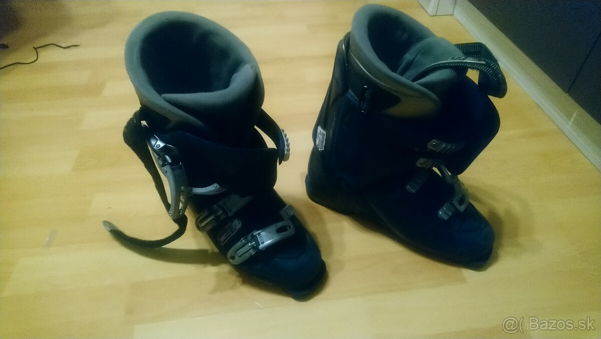 Predam pouzite lyže s lyziarkami - 4