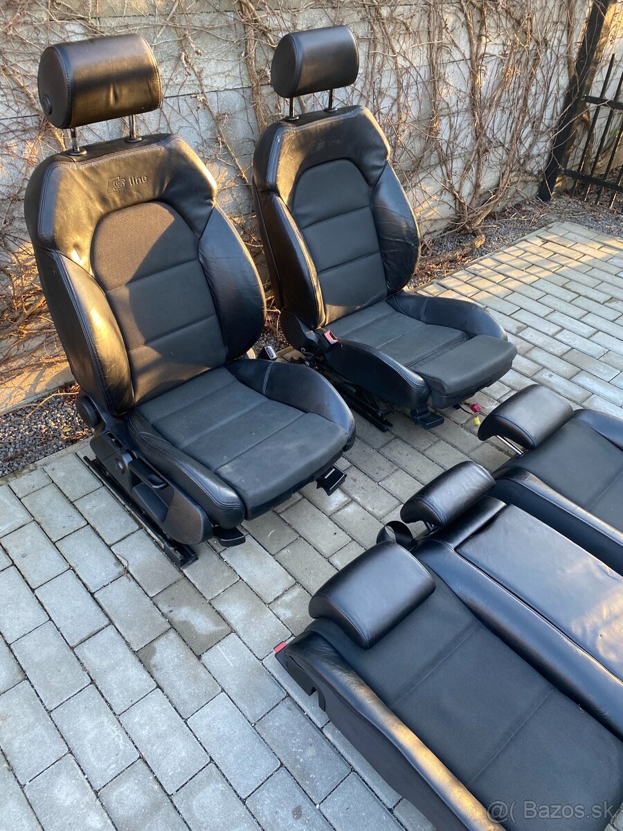 Audi A4 b7 S-line interier - 4