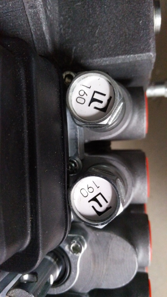 Hydraulický rozvadzač - 4 sekcie - 4