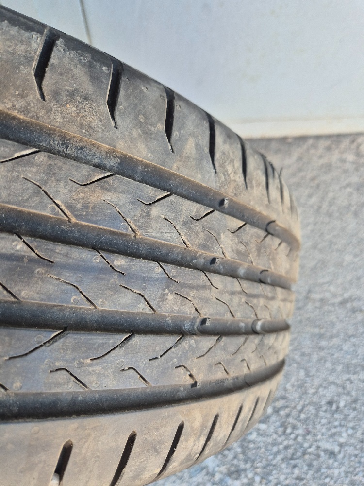 Letné pneumatiky 215/55 R18 - 4