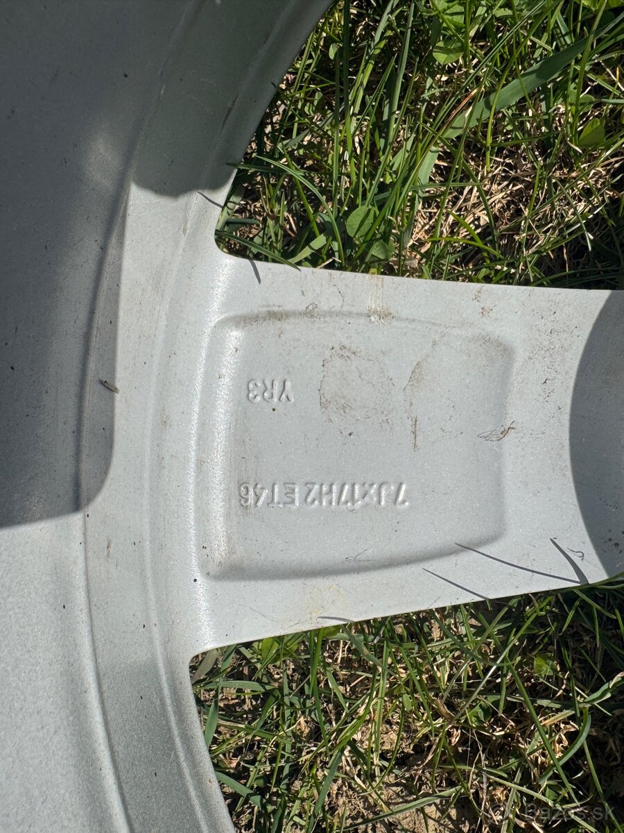 ALU 215/40R17 - 4