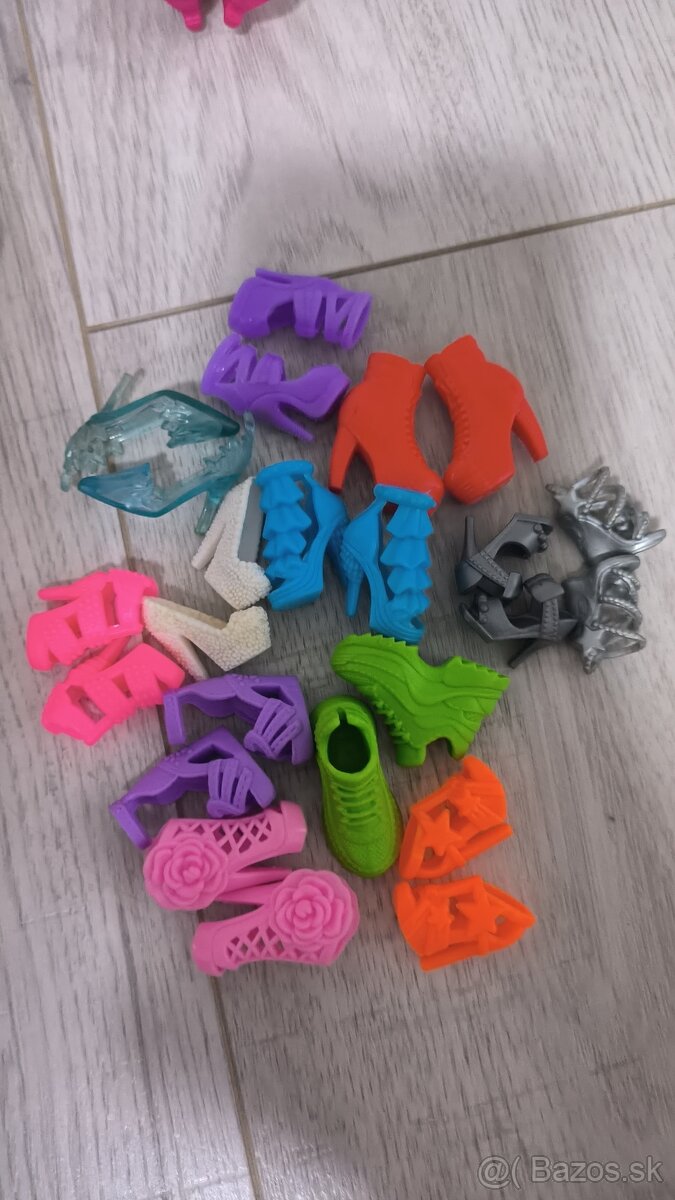 Barbie 6 euro ks/ 3+1 zdarma - 4