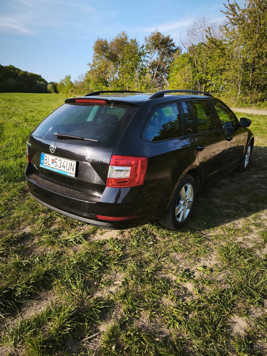 Škoda Octavia 1,6 TDI Ambition - 4