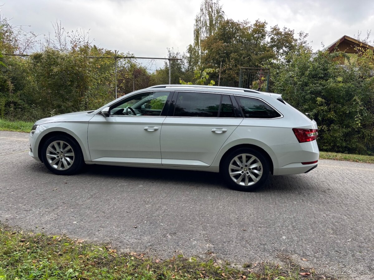 Škoda Superb Combi 2.0 TDI SCR Joy Plus DSG - 4