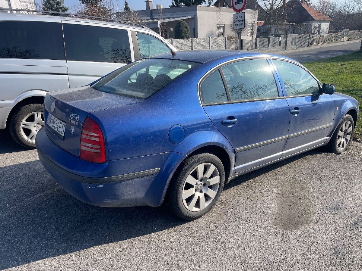 Škoda Superb 1.9 TDi - 4