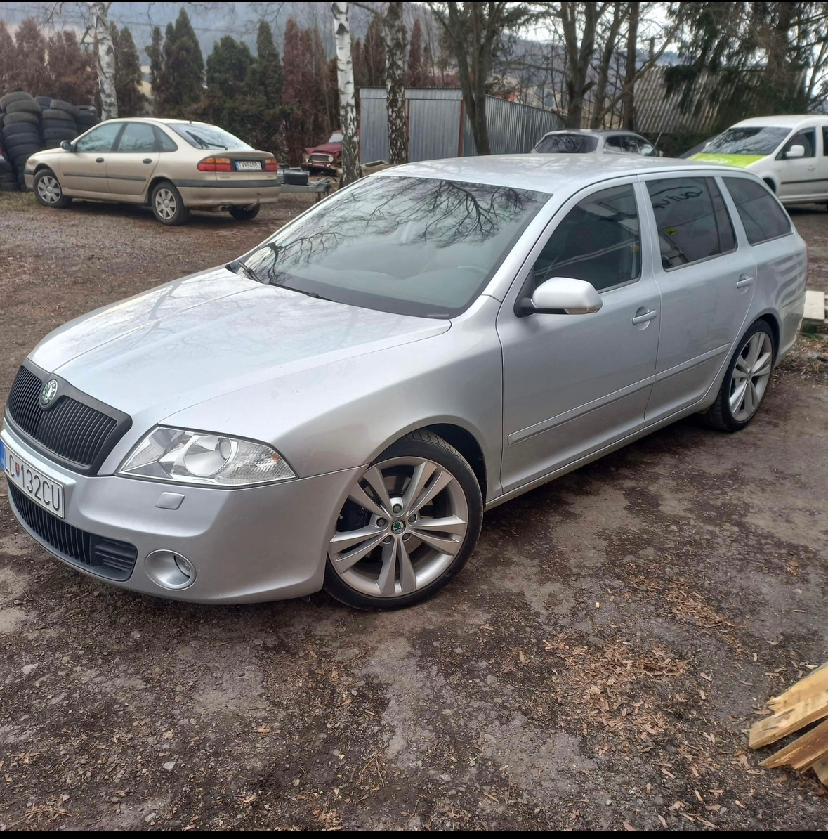 Predám Škodu Octaviu 2 DSG - 4