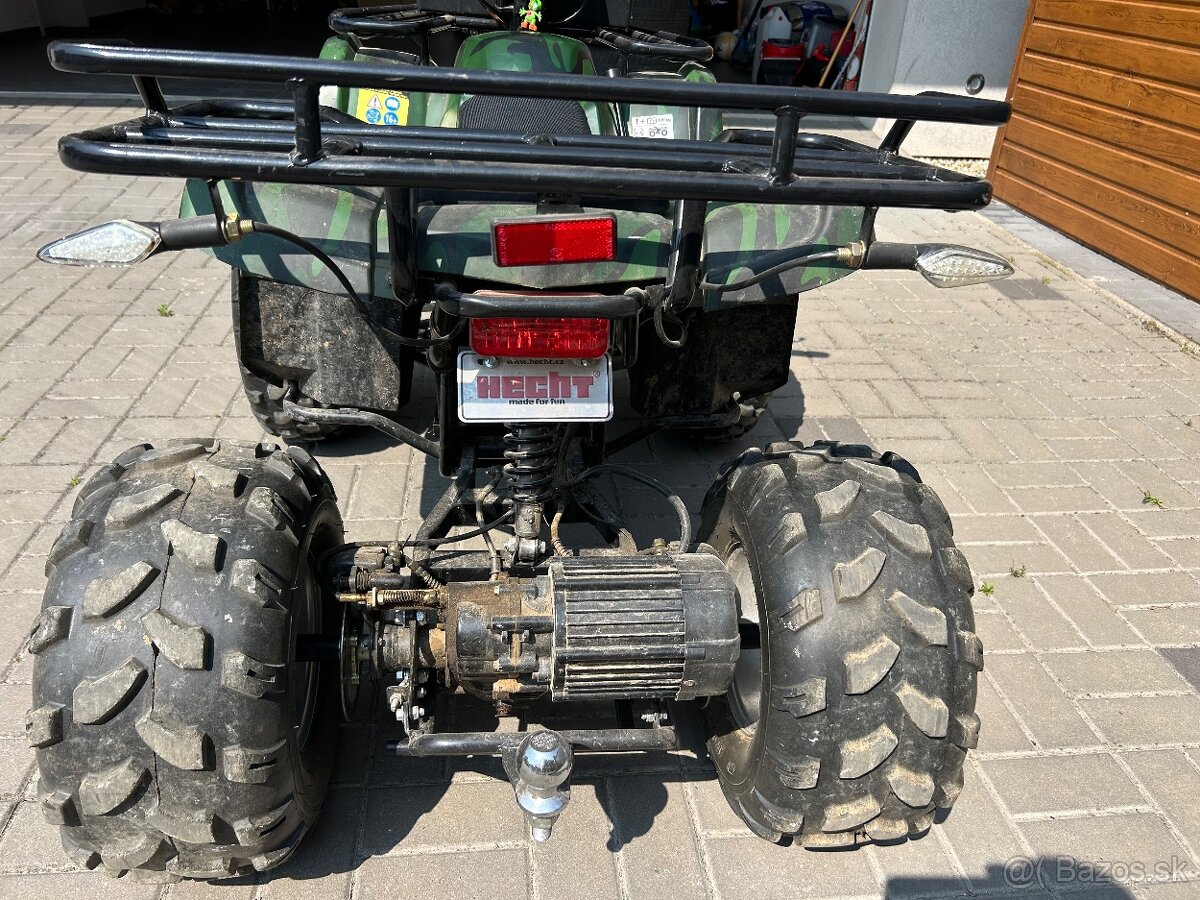 Predám akumulatorovu štvorkolku Hecht 56150
