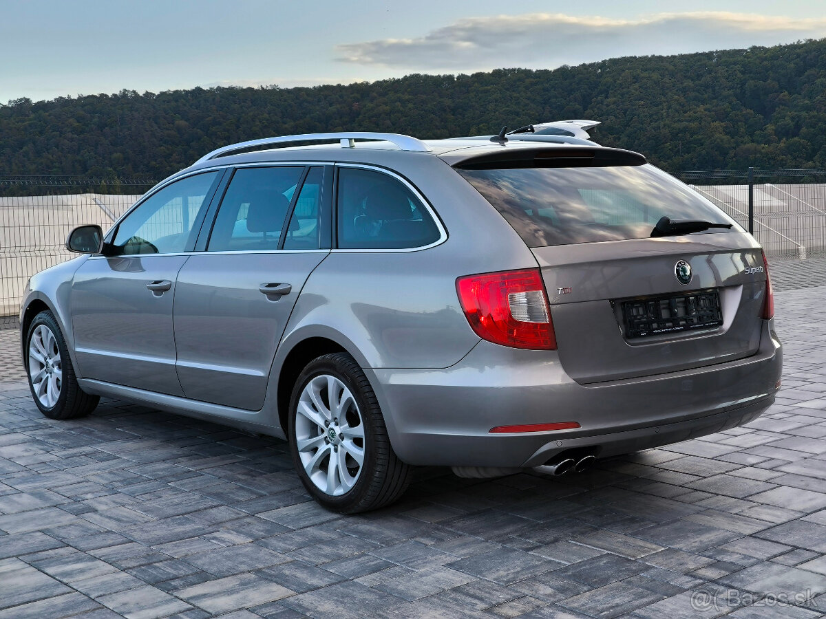 Škoda Superb Combi 2.0TDI 125KW 11/2010 - 4