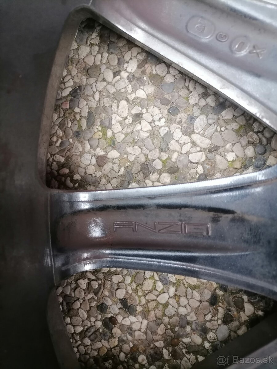 Predam kolesa na Suzuki grant Vitara - 4