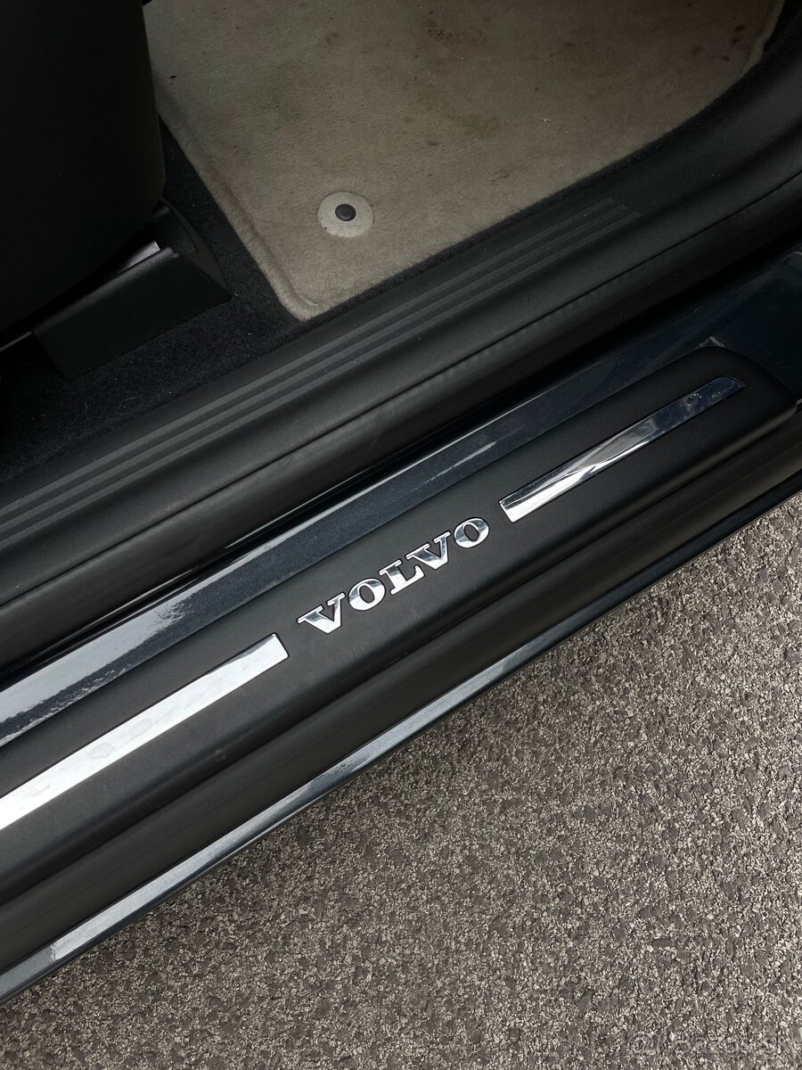 Volvo v50 2.0d 2.majitel s históriou - 4
