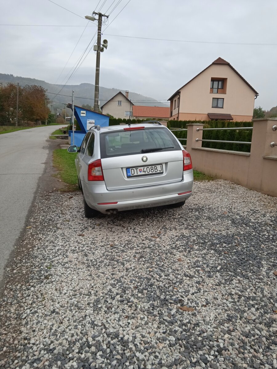 Octavia 1,9 TDi 44 - 4
