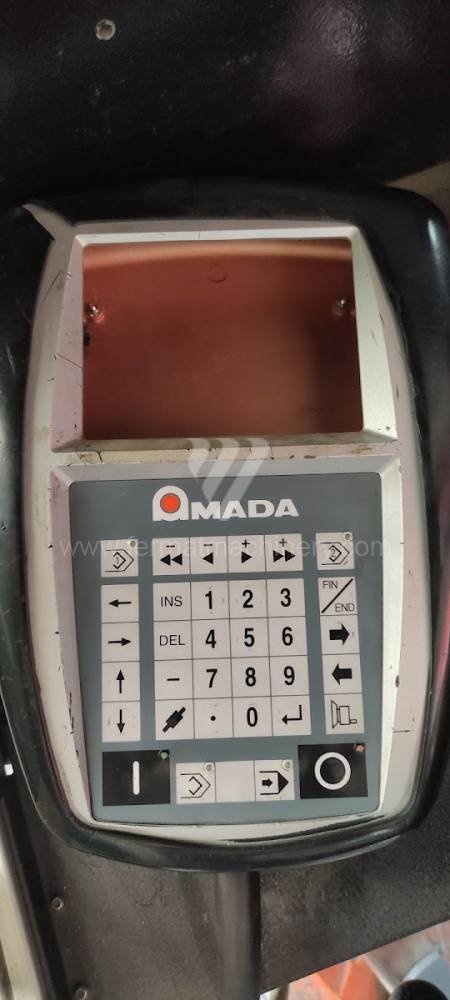 AMADA HFT 80-25 — CNC ohraňovací lis, 2001 (241152) - 4