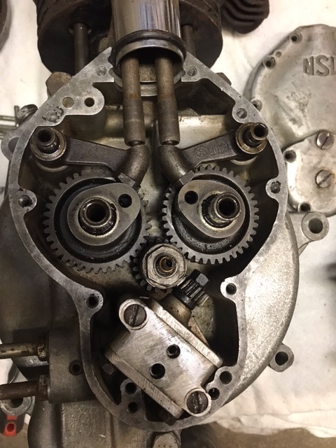 NSU 351 OS, OSL - 2 motory - 4