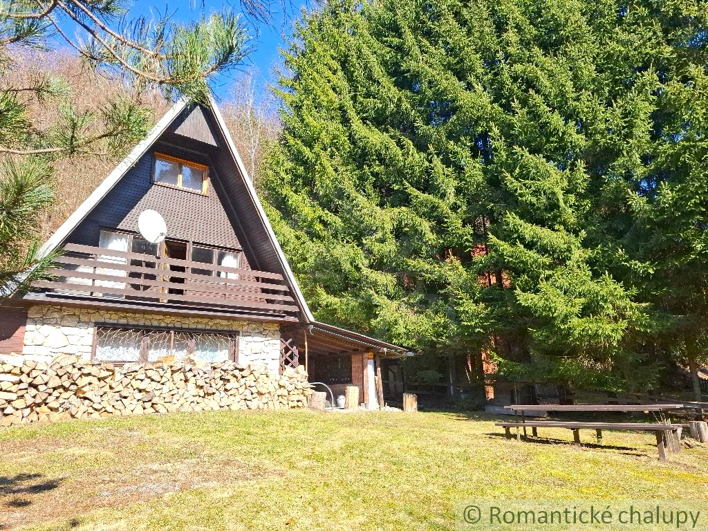 NOVÁ CENA Na predaj rekreačná chata v srdci prírody – Hri - 4