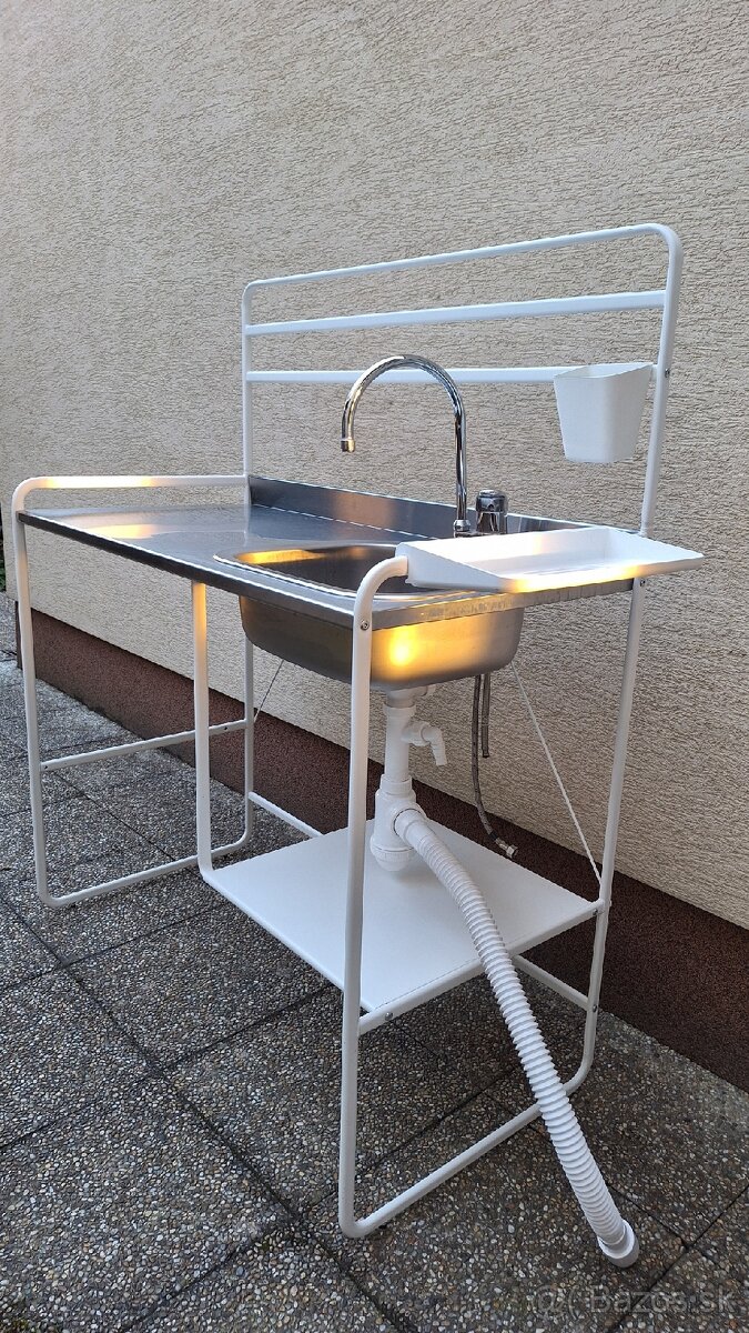 IKEA SUNNERSTA kuchyňa, drez - 4