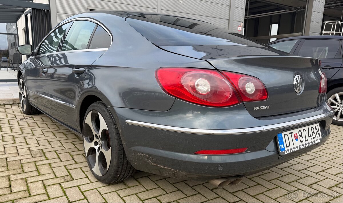 Volkswagen Passat CC - 4