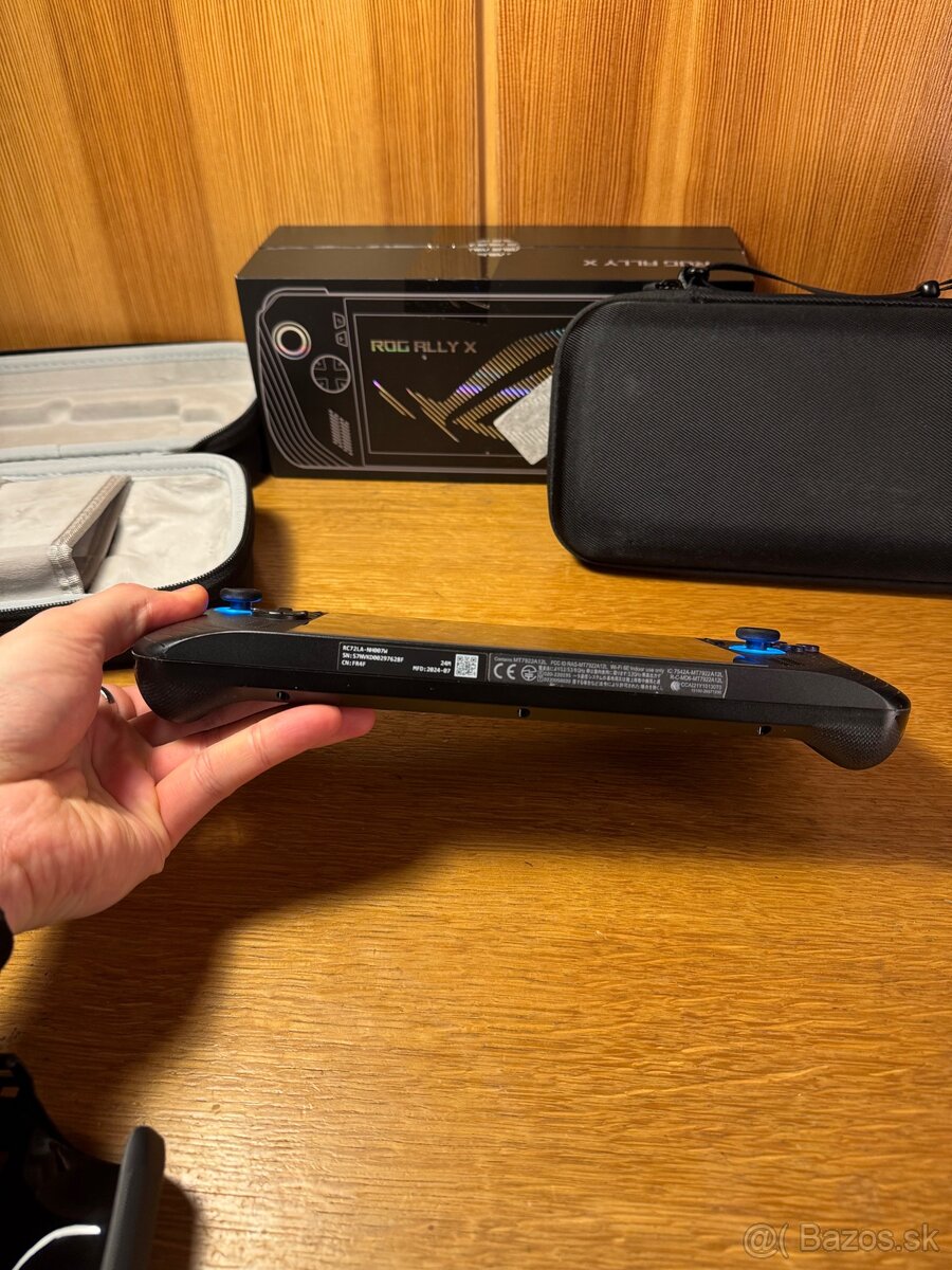 Asus ROG Ally X Z1 extreme 1TB + obaly + záruka + Dock - 4
