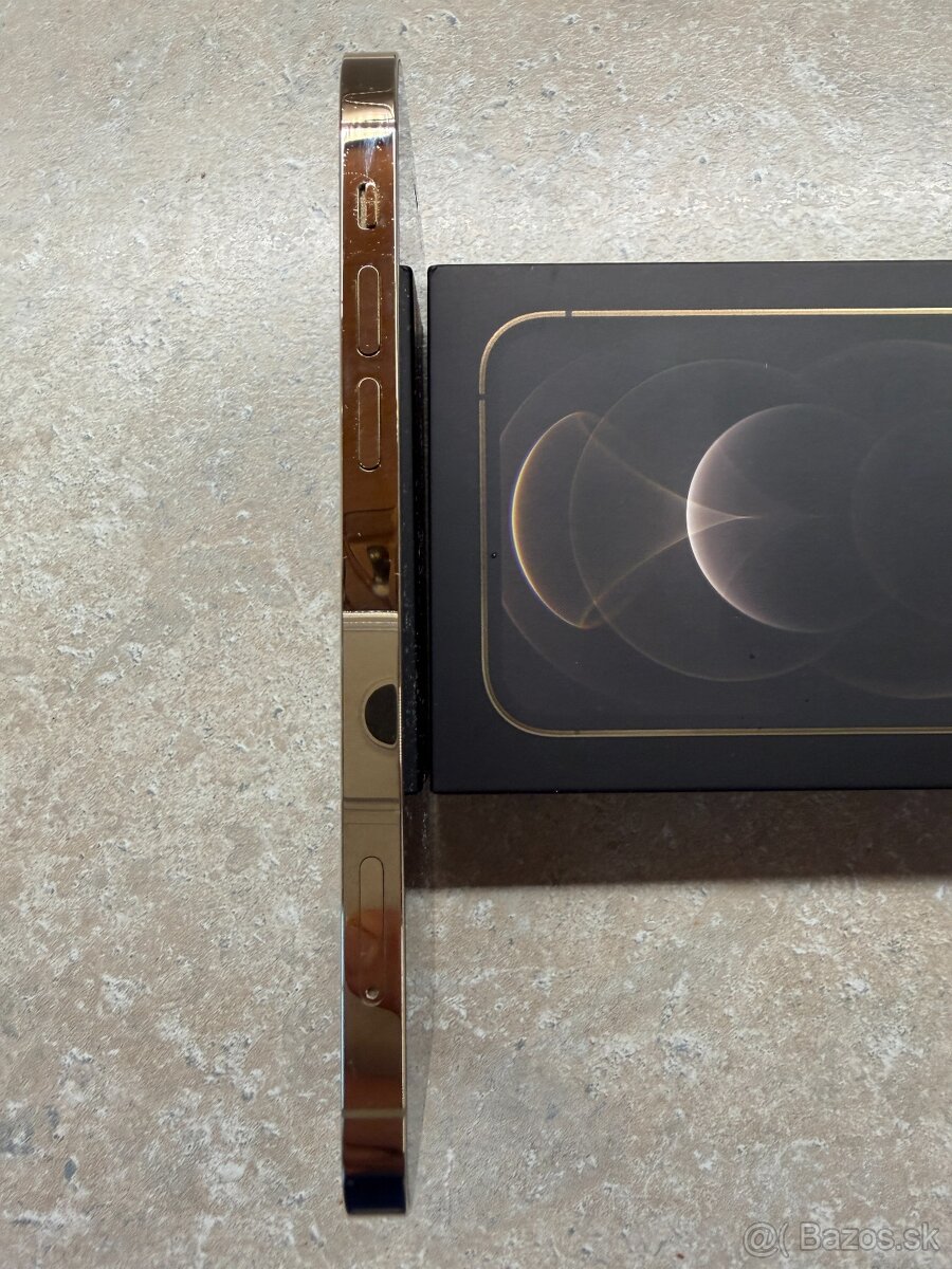 Apple iPhone 12 Pro - Gold - 4