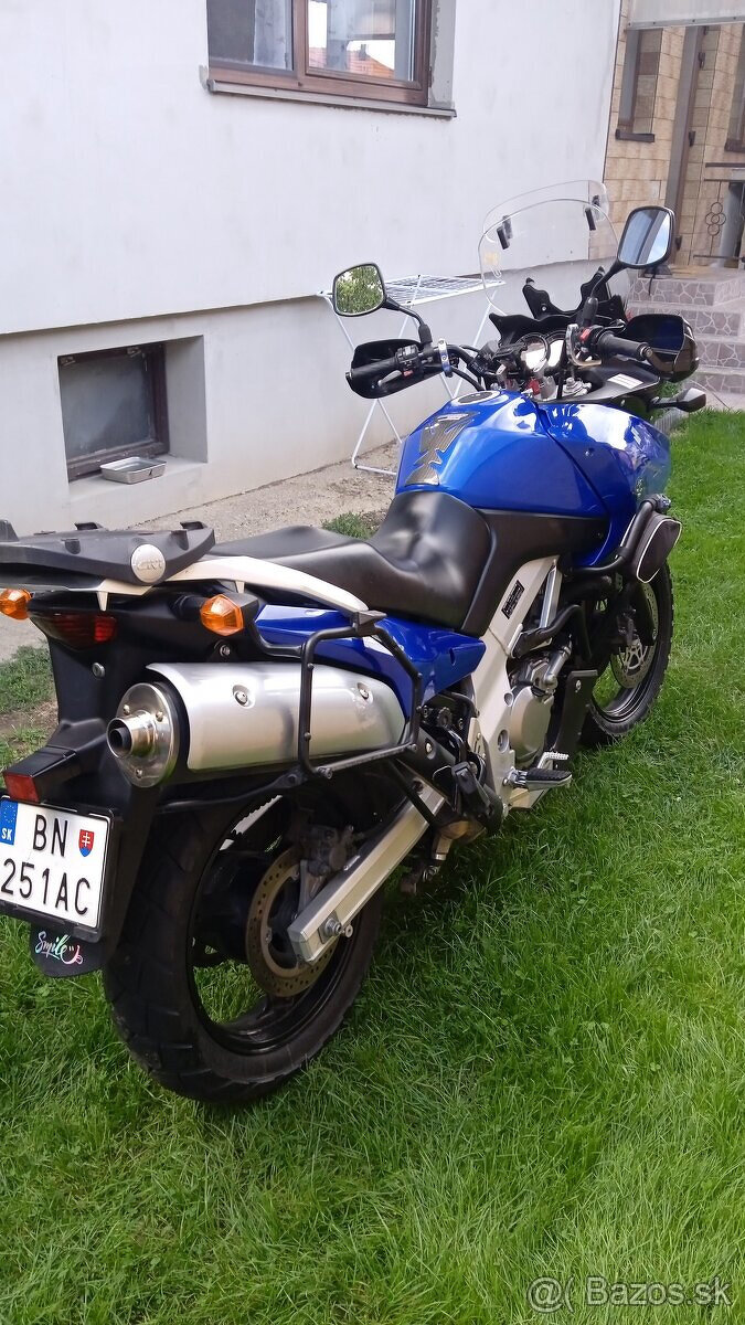 Suzuki DL650 Vstrom - 4