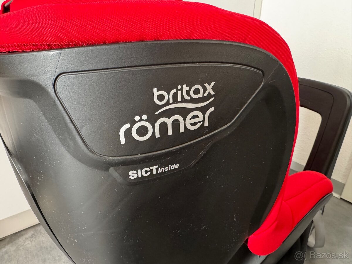 Britax Römer M- dualfix - 4