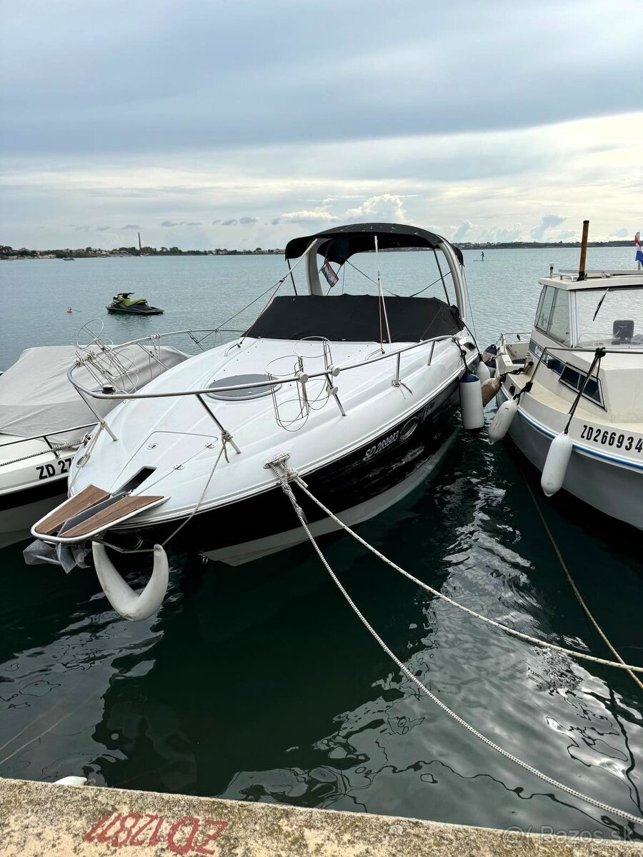 CROWLINE 260CR 5,7V8 - 4